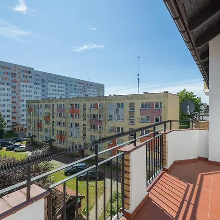 Rodzinny Apartament Na Placu Ratuszowym W Kolobrzegu By Renters *